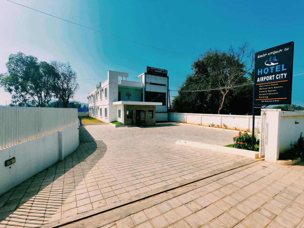 Hotel Airport City Dod Jala المظهر الخارجي الصورة
