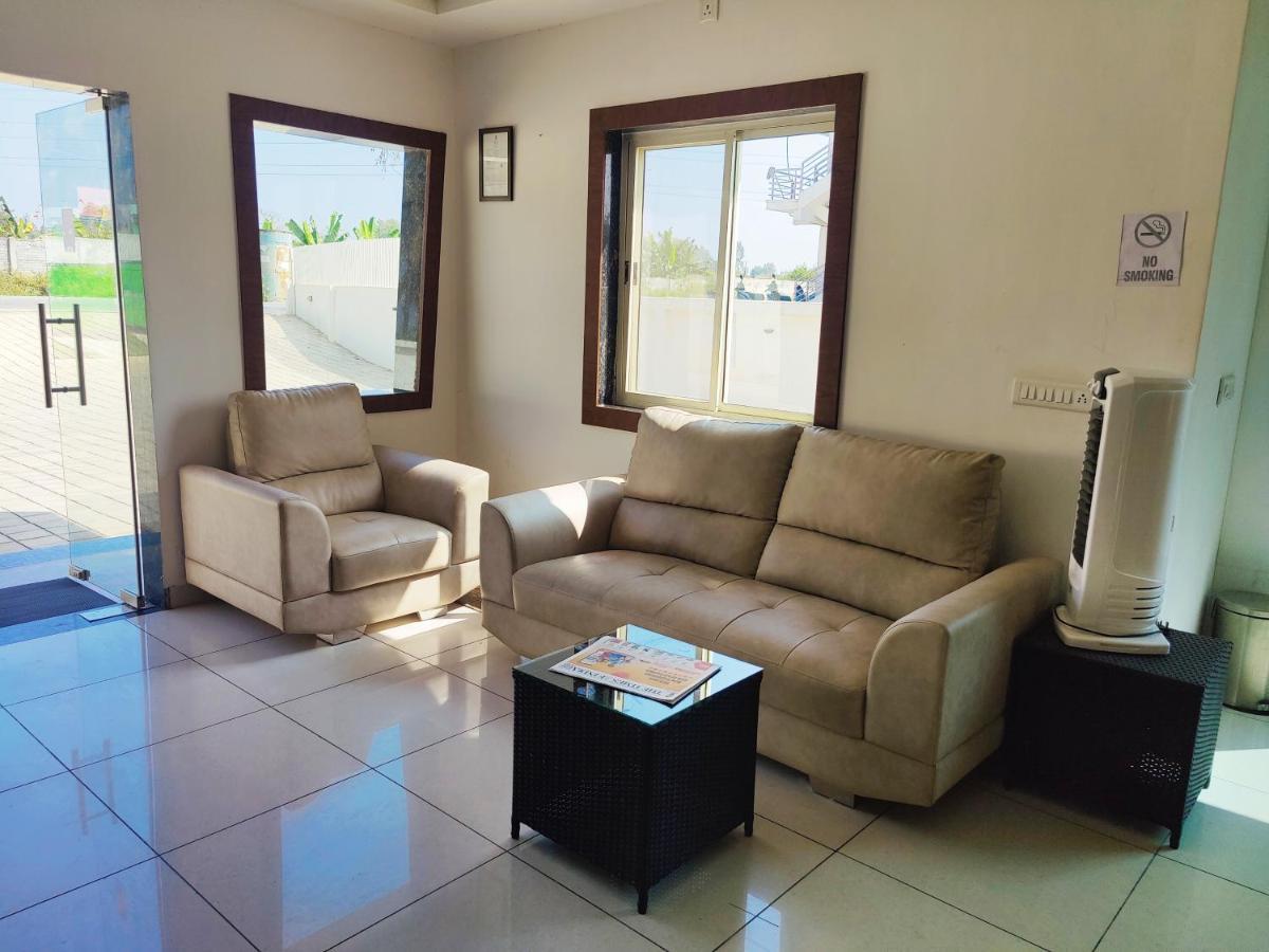 Hotel Airport City Dod Jala المظهر الخارجي الصورة